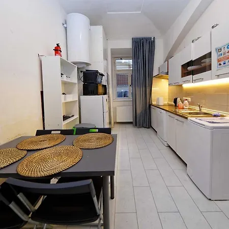 Apartment Americka 8 Praga Zewnętrze zdjęcie